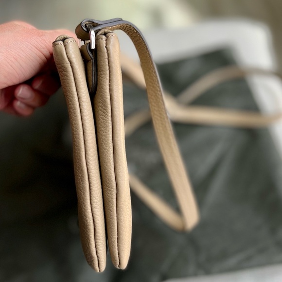 VINCE CAMUTO Gally Leather Crossbody Bag - Picture 6 of 16